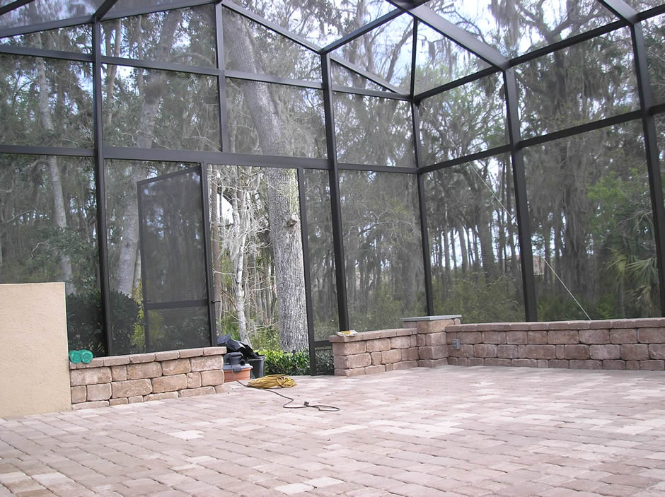 Screen Enclosures 08.jpg